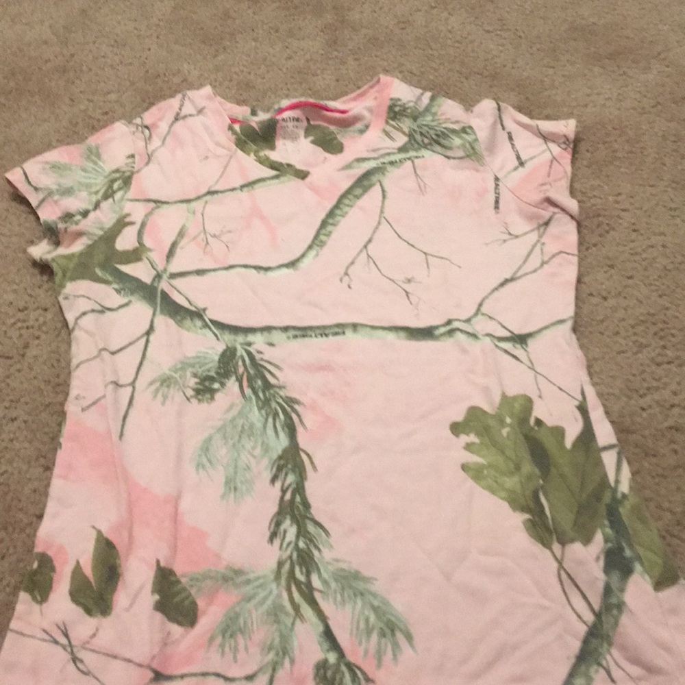 Women’s T-shirt